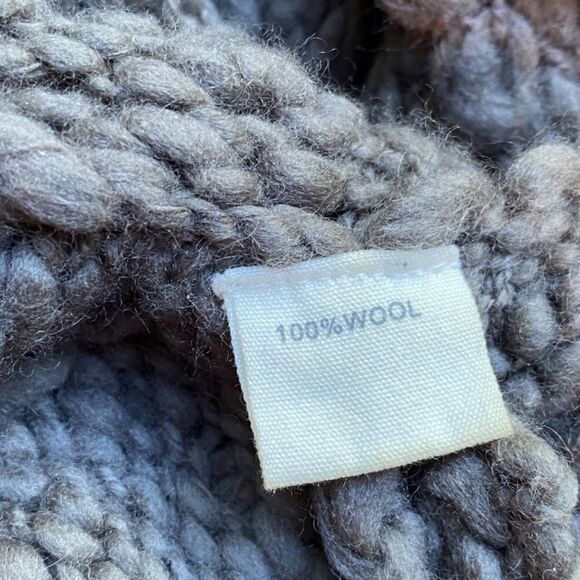 Anthropologie Laurie B Gray Hoodie Sweater Vest Cable Fringe L Stitch M/L 0325 - Picture 8 of 10